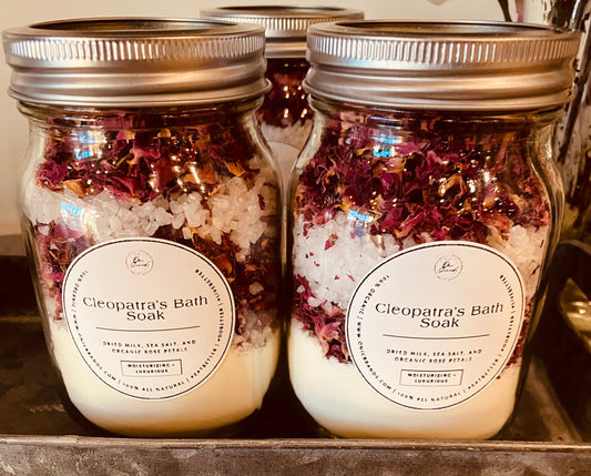 Onic Brands Cleopatra Bath Soak in a jar, featuring herbal ingredients and luxurious bath salts for relaxation and skincare.