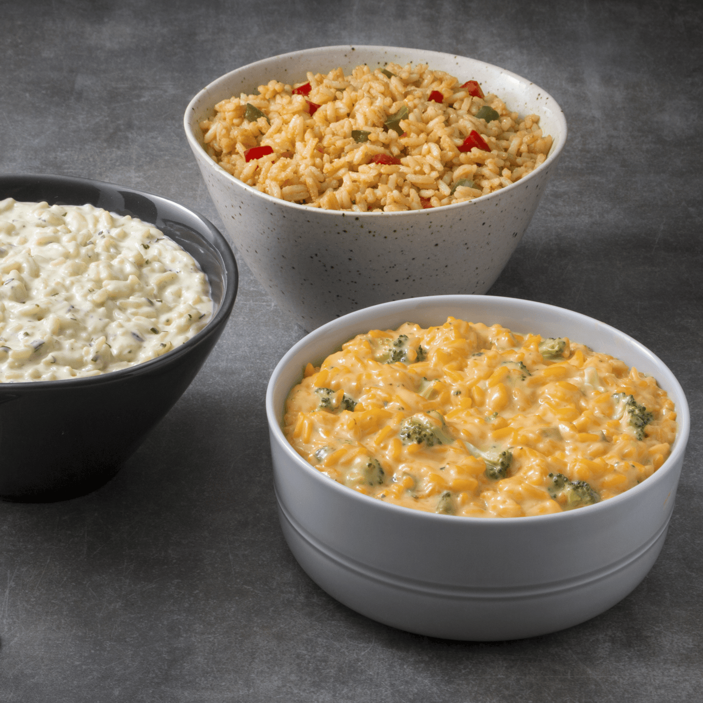 Augason Farms Lunch and Dinner Variety Pail with 122 servings, featuring assorted emergency meal options in a durable container.