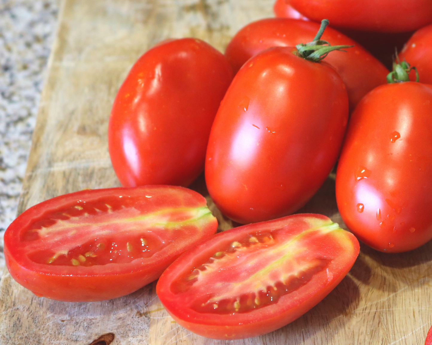 Packet of Seeds 'n Such Picus Hybrid Tomato Seeds with 8-10 seeds for planting and growing fresh tomatoes.