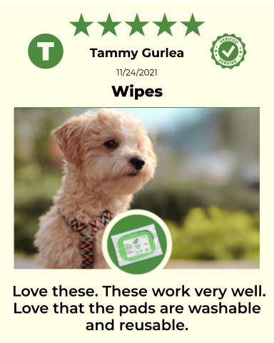 ReNewedPet 4-all pets reusable pet wipes for grooming, showing soft, textured wipes suitable for cleaning pets' fur and paws.