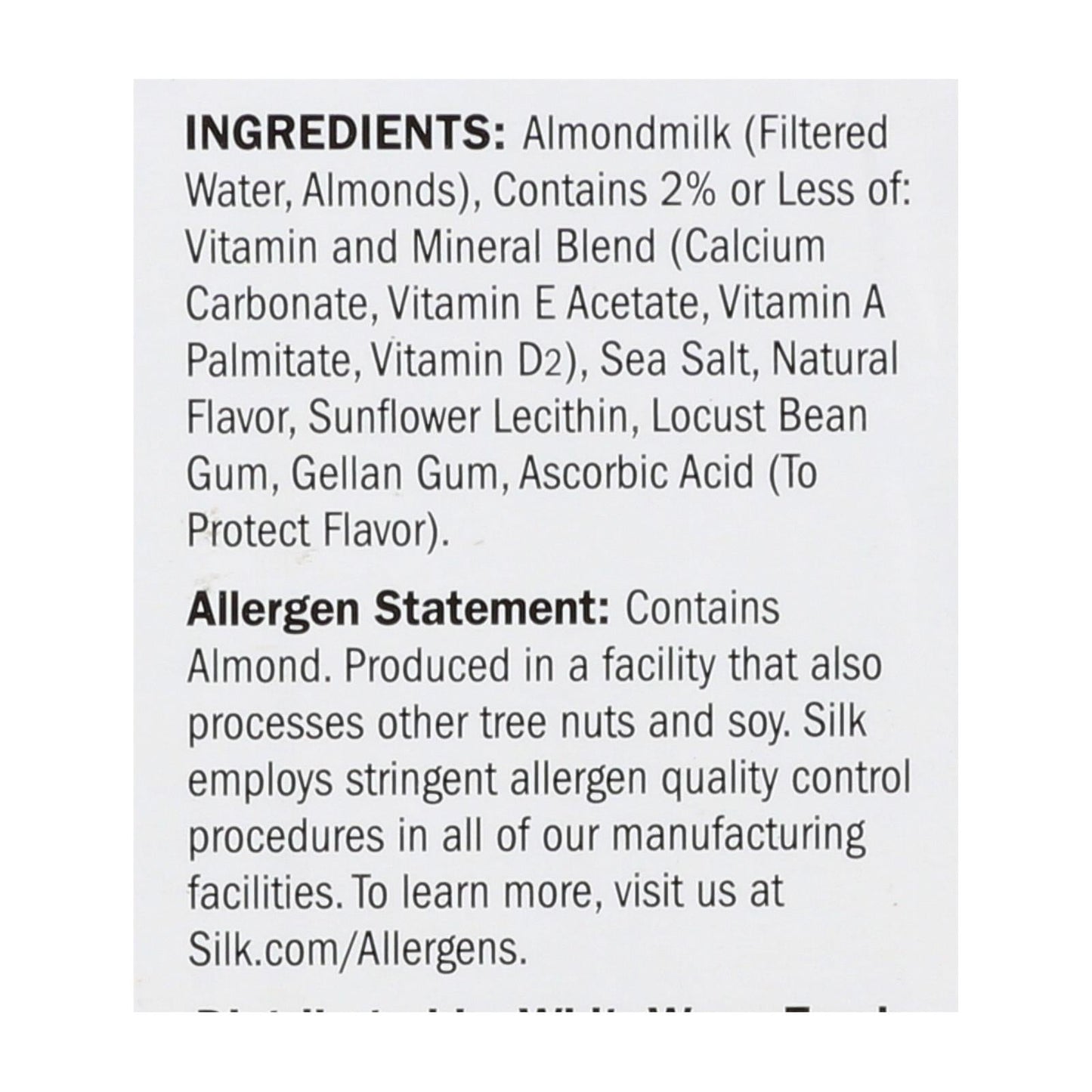 Cozy Farm unsweetened vanilla almond milk 6-pack, 32 fl oz bottles, creamy plant-based beverage in clear bottles with labels.