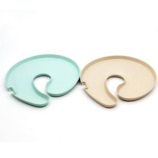 Two KNORK Eco Party Plates in a 2-pack, round compostable dinner plates with a sleek design, suitable for eco-friendly events.