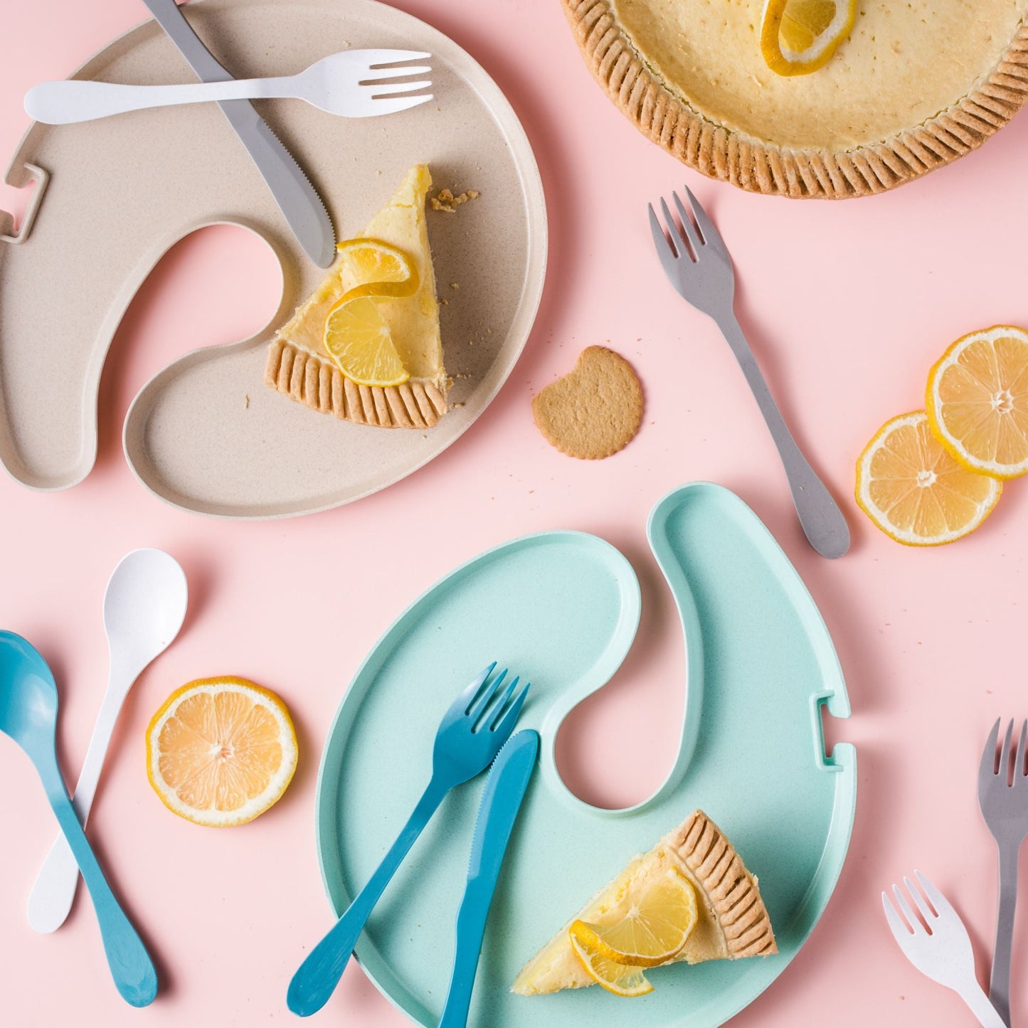 Two eco-friendly Knork party plates in a pack, featuring durable, reusable design ideal for outdoor and festive gatherings.