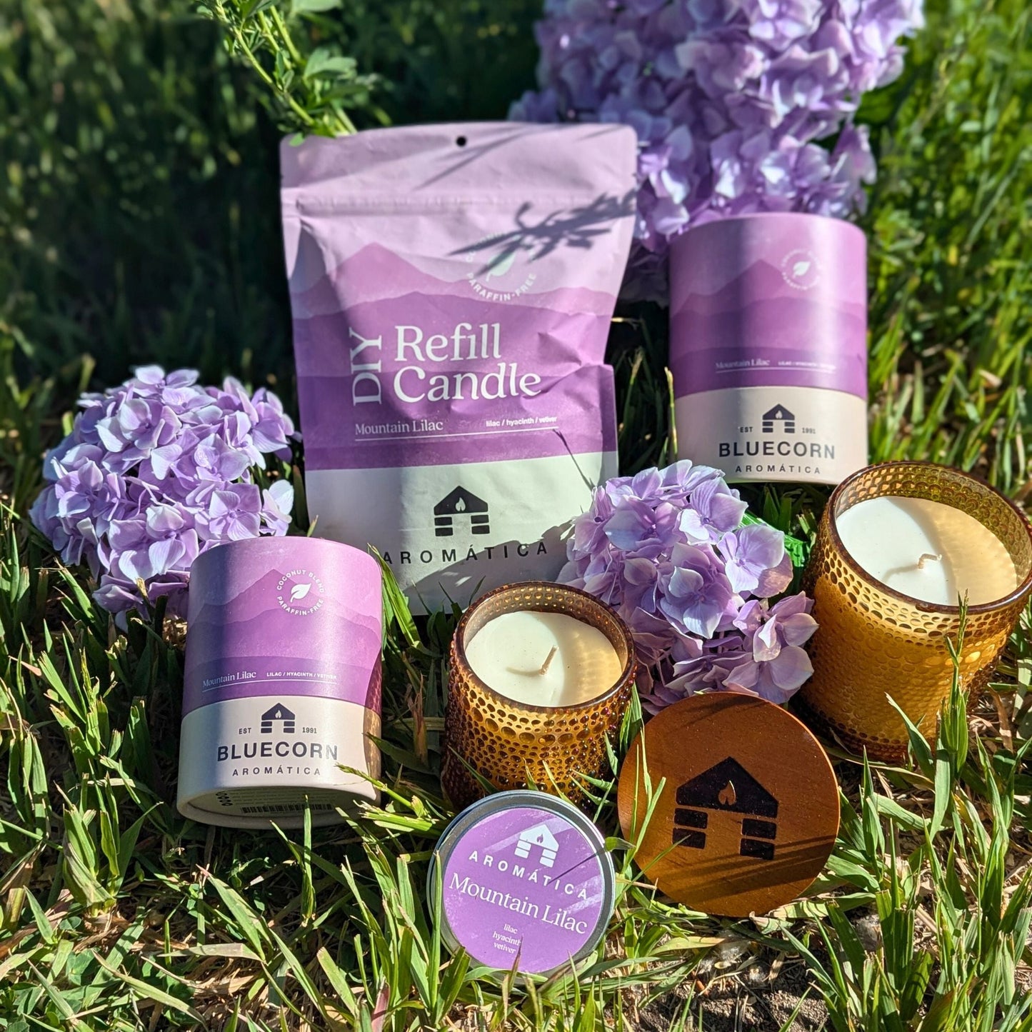 Bluecorn Candles Aromática scented candle refill kit with coconut wax, featuring mountain lilac fragrance in a natural refill package.