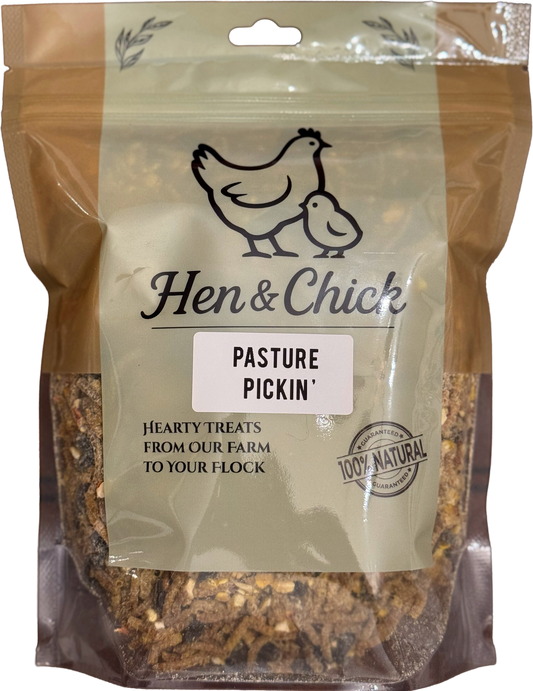 Hen & Chick Pasture Pickin' treat for chickens, featuring a colorful blend of grains and vegetables in a natural, wholesome snack.