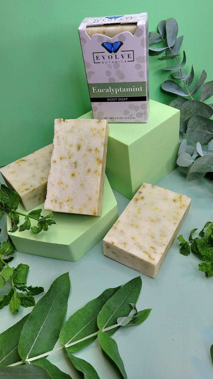 Evolve Botanica Eucalyptamint standard soap bar with fresh mint and eucalyptus scent, shown in a close-up image.