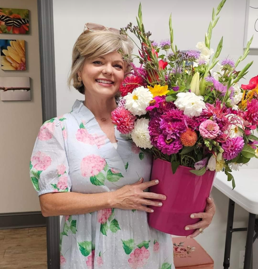 Fresh cut flowers from Blessings Grow Meadows for Blooms 4 Good donations and Bloom Bar fundraisers in Metter, GA.