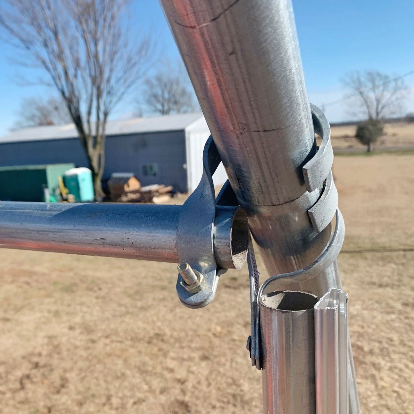 Bootstrap Farmer end wall cross connector for greenhouse, 1.900 x 1.35, green metal part for structural support.