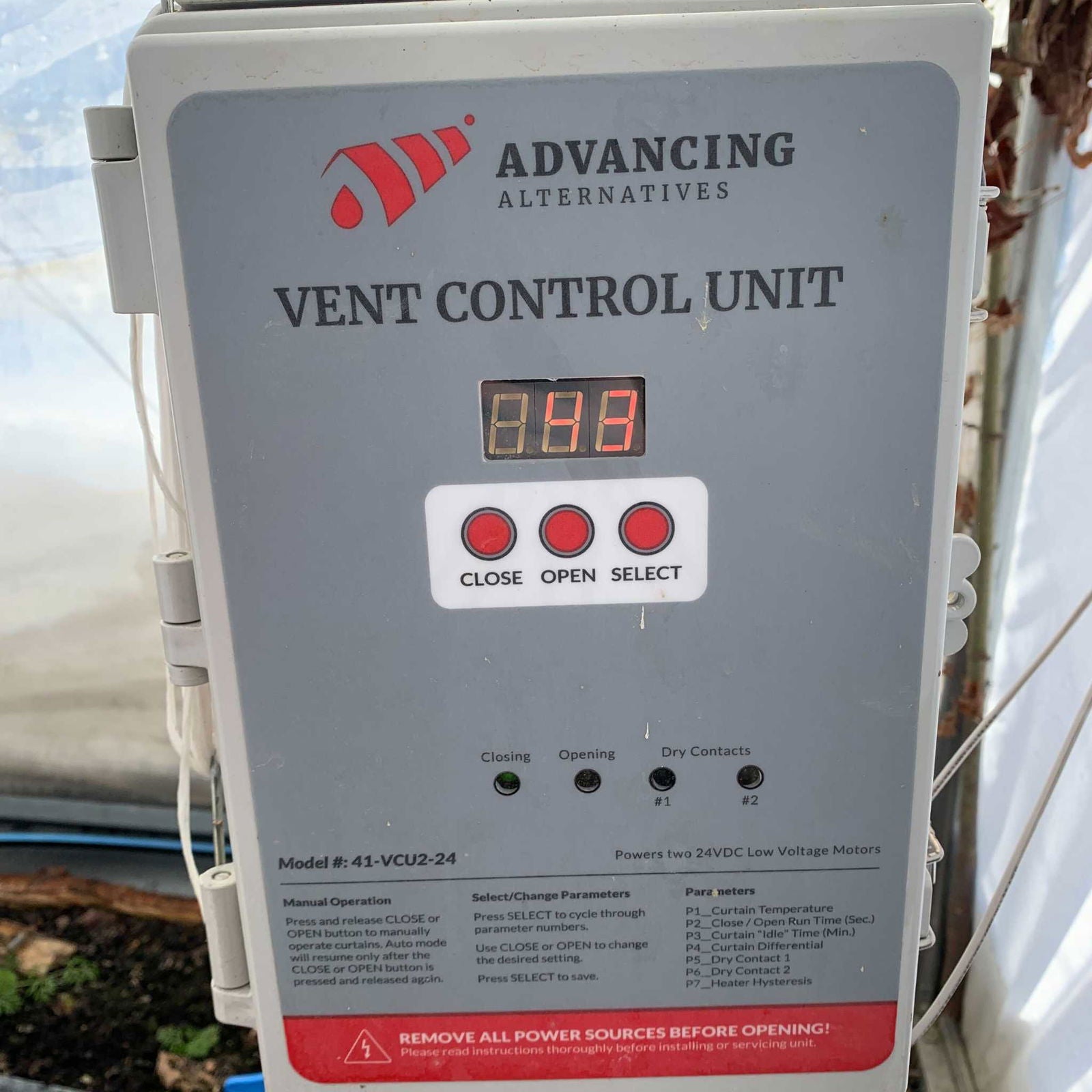 Bootstrap Farmer automated roll-up sides motor for greenhouse, suitable for manual or motorized roll-up side systems in greenhouses.