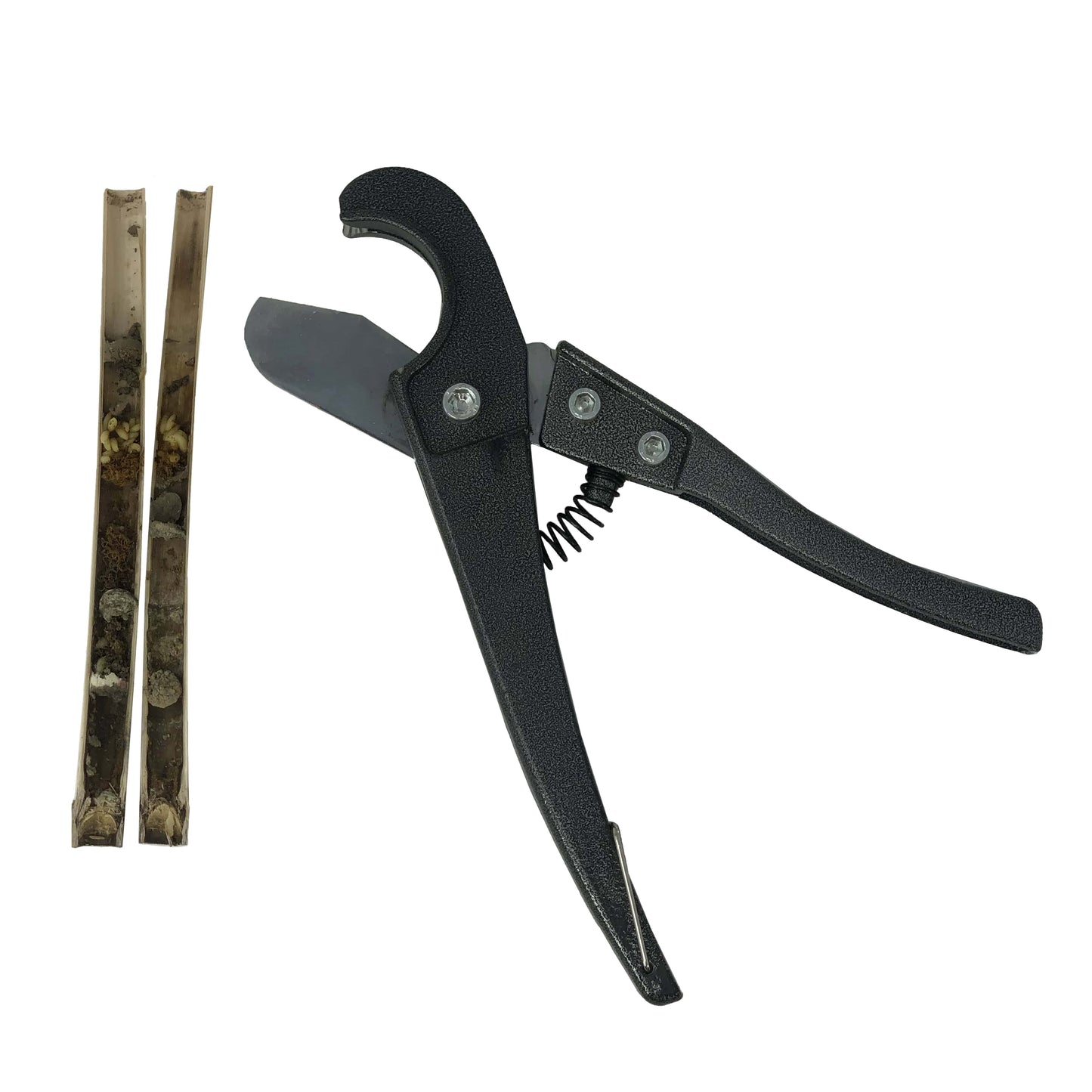 CrownBees Reed Splitter used for splitting reed material for nesting boxes in beekeeping and apiary projects.
