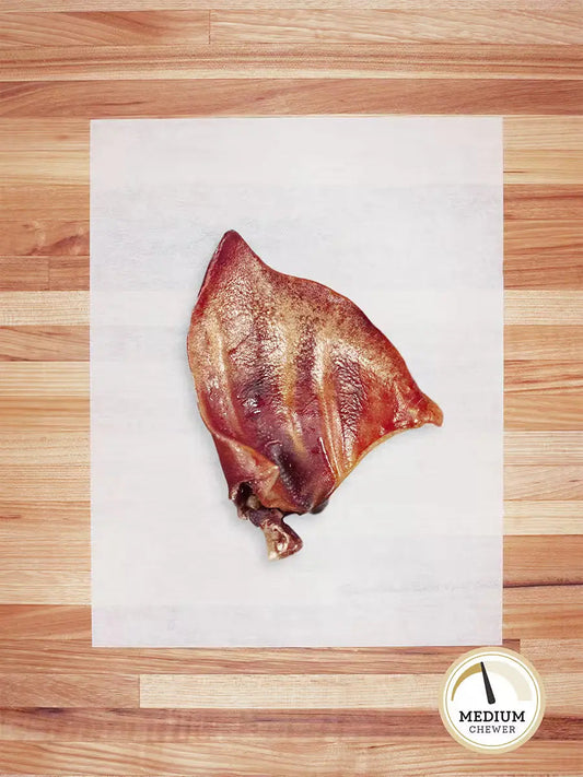 Farm Hounds hog ears chew for dogs, natural and durable pig ear treat, ideal for healthy, chewy dog snacks.