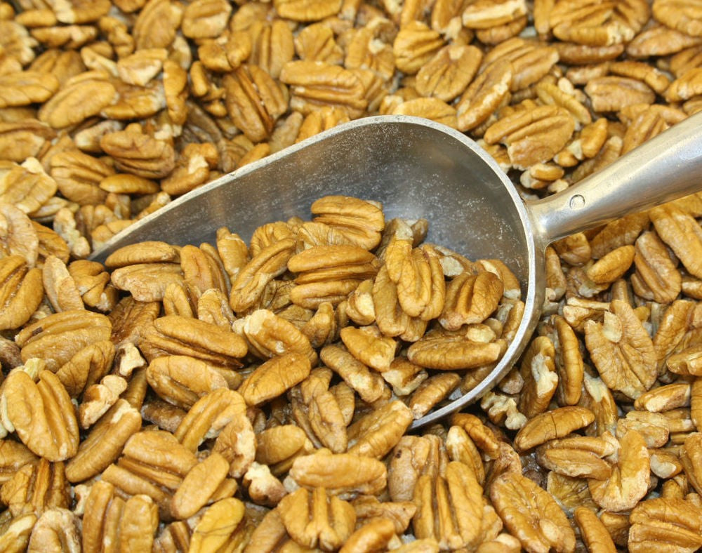 Horne Pecan Company bulk pecans in halves, available in 2lb, 4lb, and 30lb sizes for nuts and seeds.
