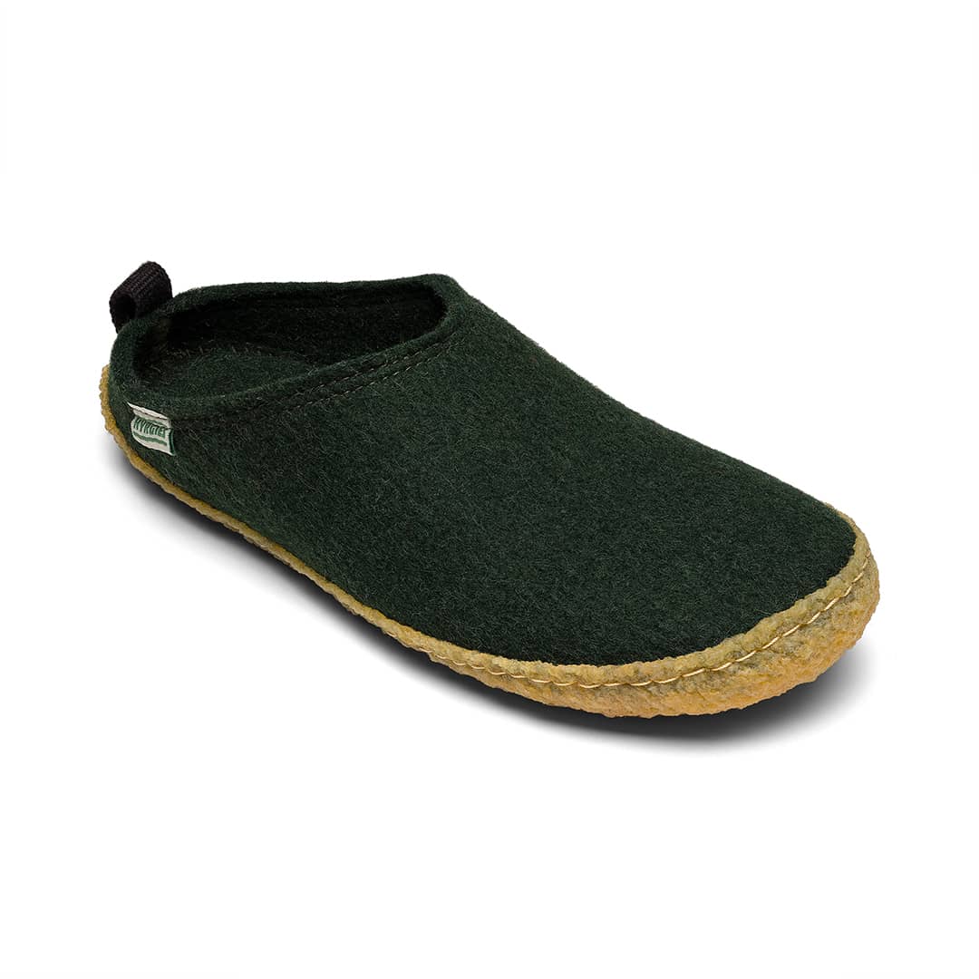 Kyrgies outdoor wool slides featuring soft wool uppers and a durable sole, perfect for casual outdoor wear.