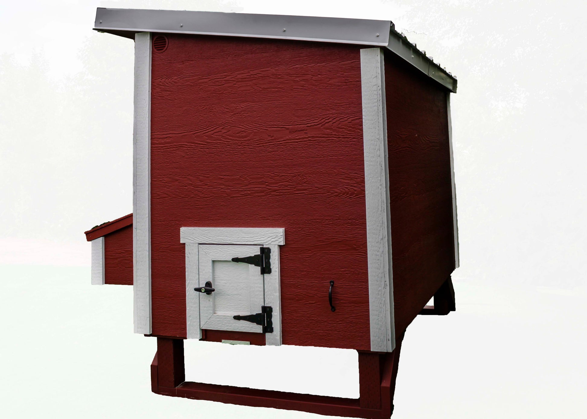 Large OverEZ chicken coop suitable for up to 15 chickens, featuring spacious design and durable construction.