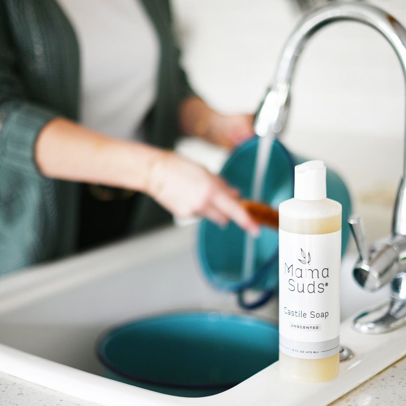 Unscented MamaSuds Castile Liquid Soap in 16 fl oz bottle, natural household cleaning product with gentle formula.