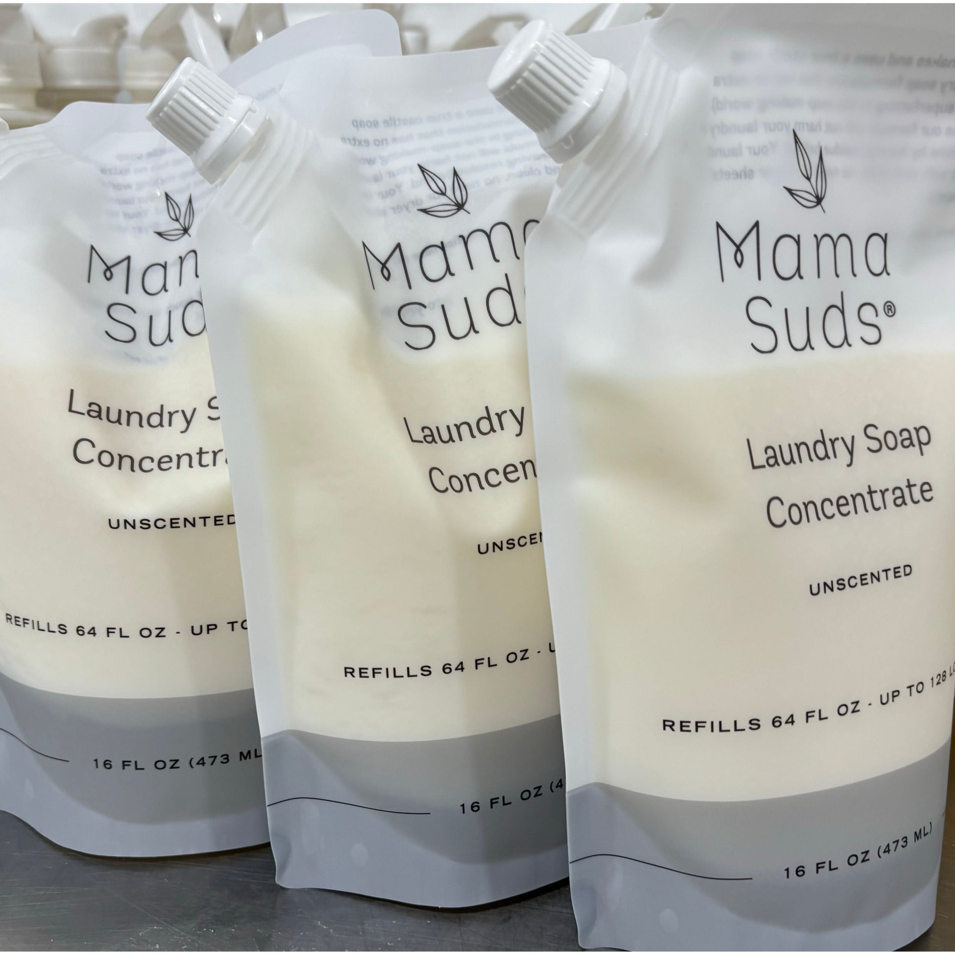 Unscented MamaSuds laundry soap concentrate pouch for household cleaning, shown in a flexible pouch packaging.