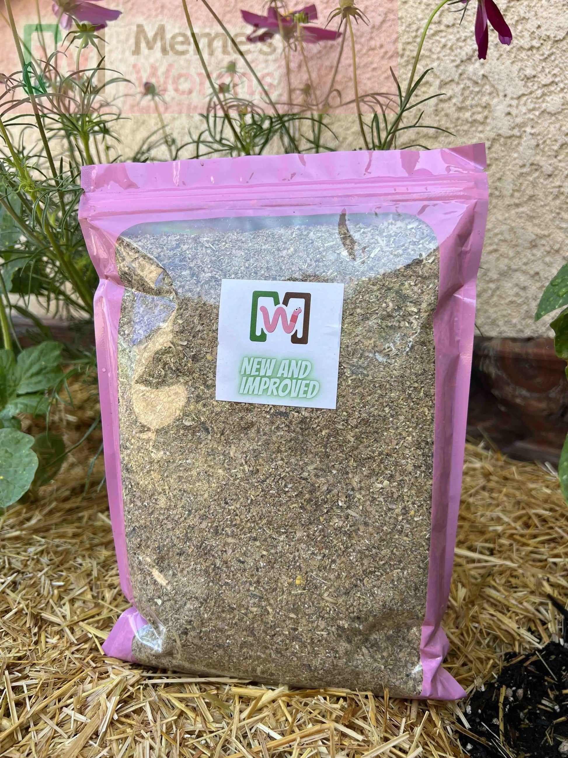 Meme's Premium Worm Chow for worms, 1 lb bag, high-quality worm food from Meme's Worms, showing a bag of worm chow.