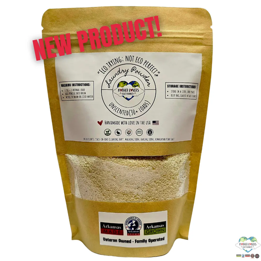 Handmade organic Ultra Clean laundry detergent powder from Mother Lovers Eco Market, plant-based and zero waste.