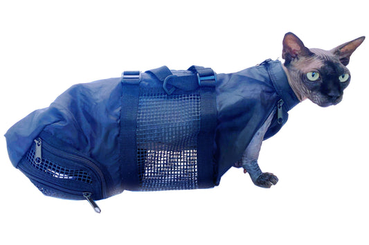 ReNewedPet grooming bag for cats and small dogs, compact pet grooming bag with multiple compartments and handle for easy transport.