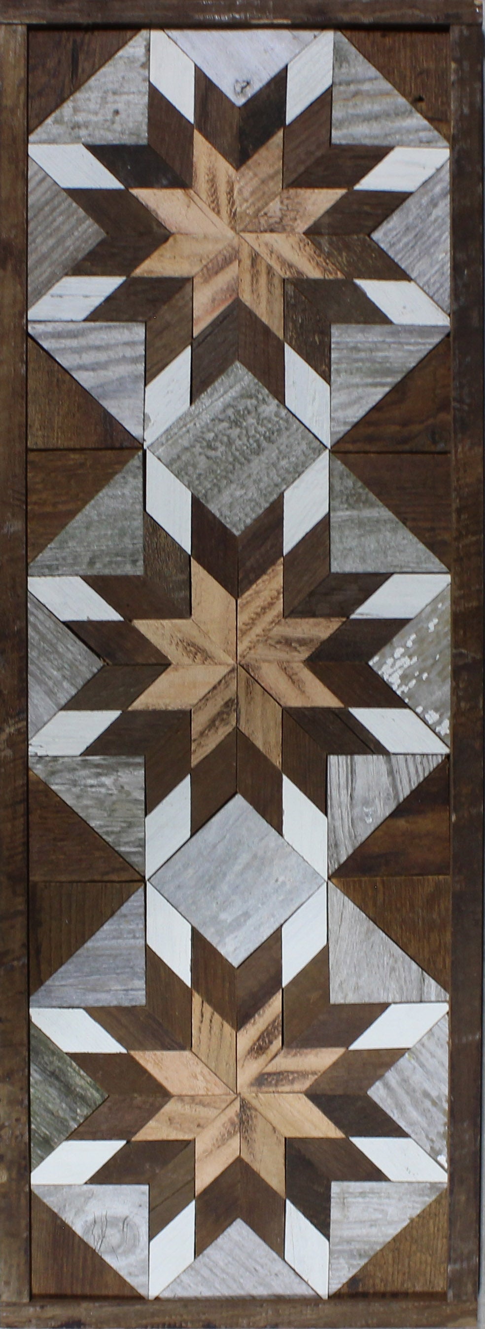 Amish Handmade Barn Quilt Banner showcasing a colorful geometric design, measuring 10.5 x 30 inches, by Amish Country Store.