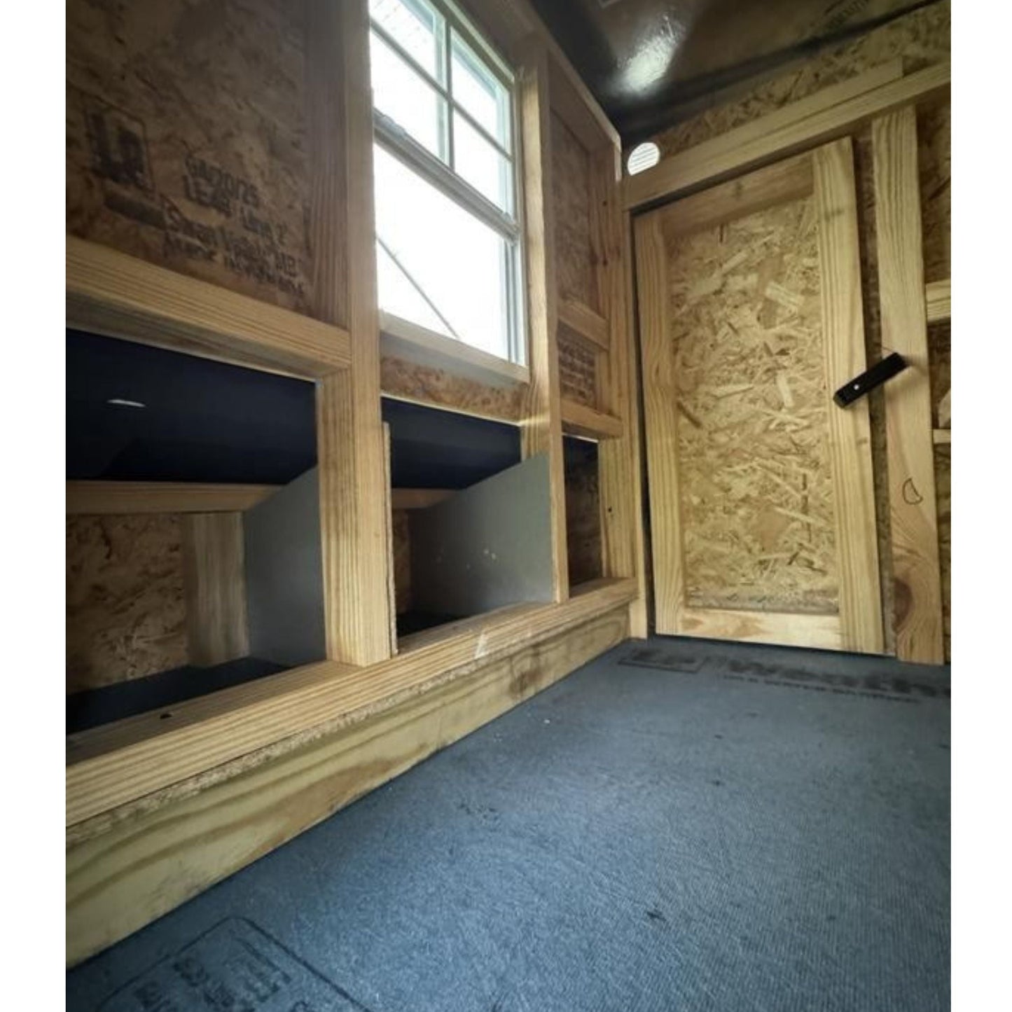 OverEZ Medium Chicken Coop with spacious design, suitable for up to 10 chickens, featuring weather-resistant construction.