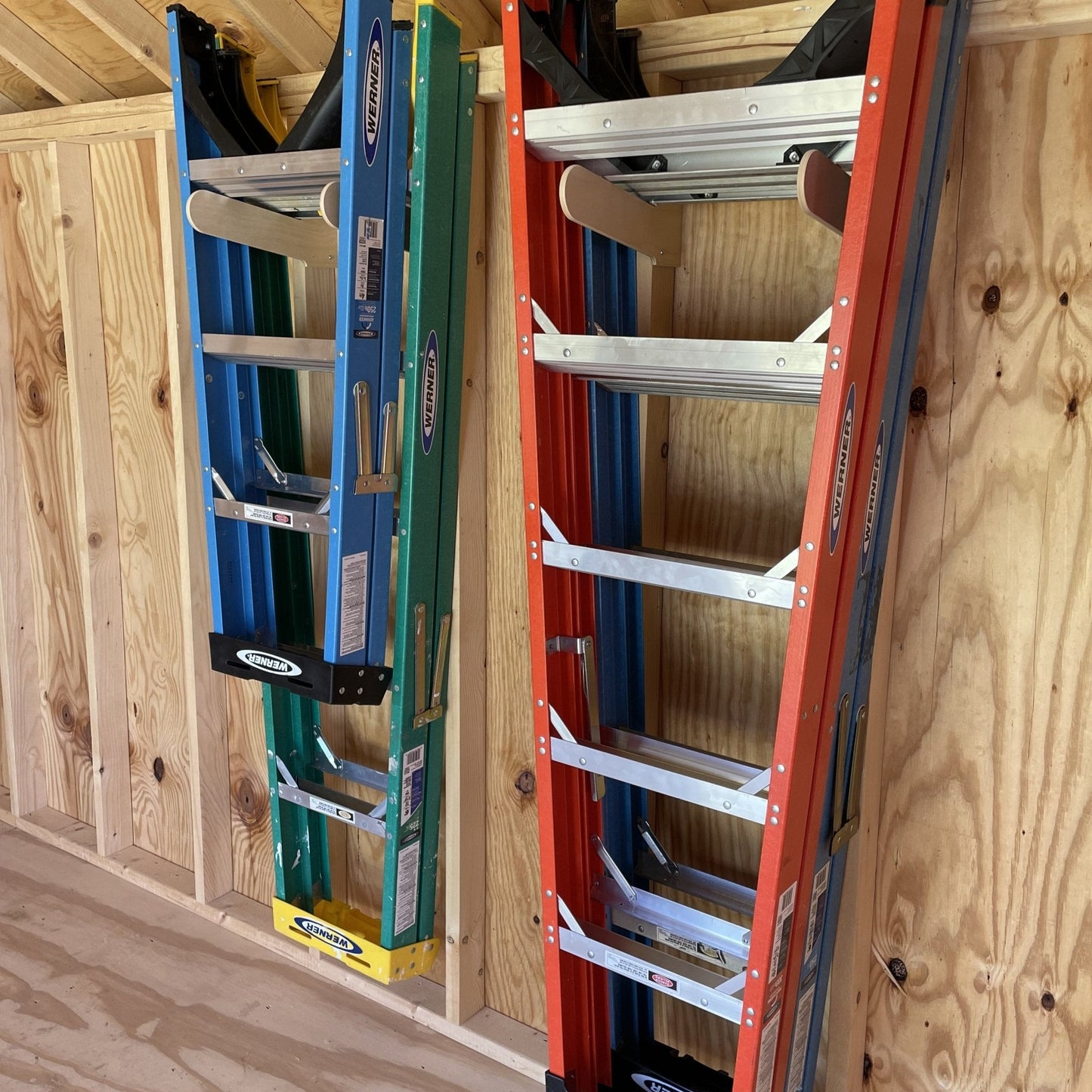 豪華園藝工具收納組－庭院工具架與棚屋收納系統
