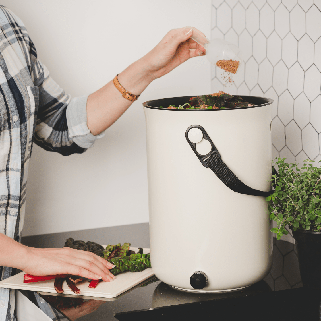 Teraganix Bokashi Kitchen Compost Bin, 2.5-gallon size with a bucket for composting food waste and Bokashi bran.