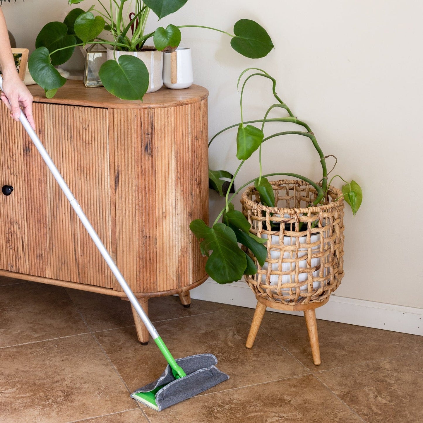 Six white washable mop covers for cleaning tools from ZeroWasteStore.com, reusable and easy to replace.